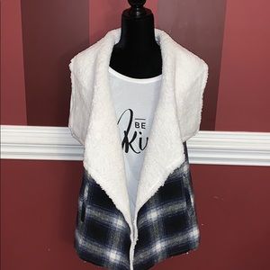 NWT Sherpa Blue and Cream Plaid Vest
